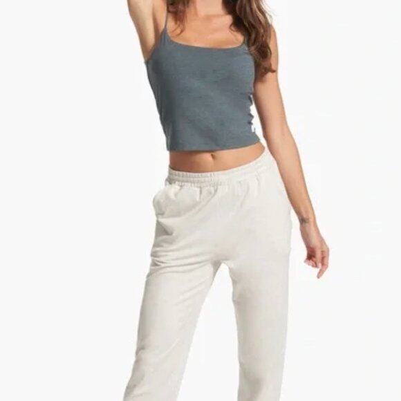 Vuori Lux Cami Cropped Tank in Cape Heather Blue Green, Size XL - Picture 4 of 11